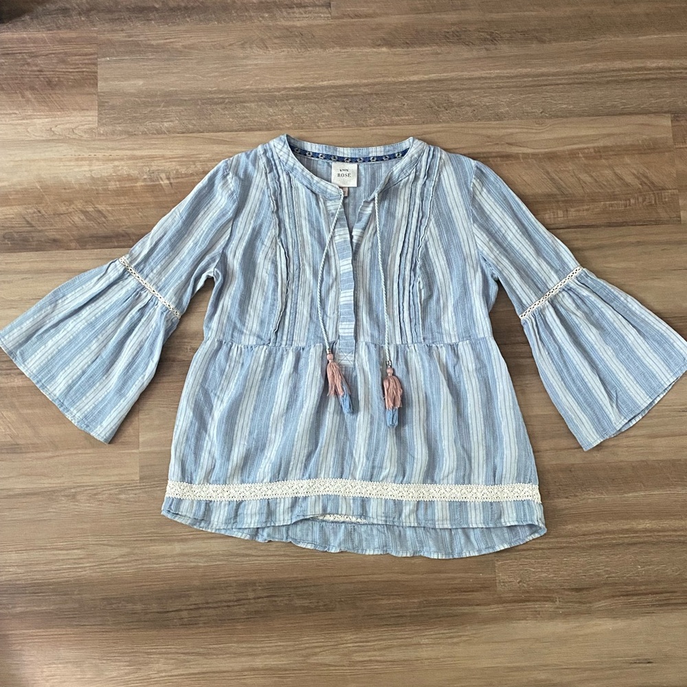 Knox Rose Flare-Sleeved Blouse